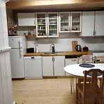 Appartamento Tehnika 7 Street