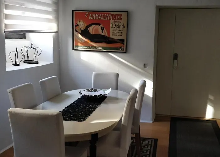 Tehnika 7 Street * 塔林